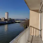 Perle De La Seine Superbe F3 Vue Seine Et Cathédrale Apartamento *