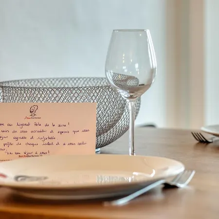 Apartment Perle De La Seine Superbe F3 Vue Seine Et Cathedrale *